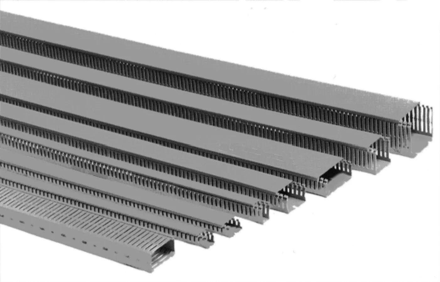 Inštalacijski kanal IKP S 2580 003901902